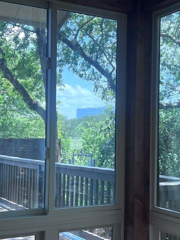 3211 Canter LN, Austin, TX 78759