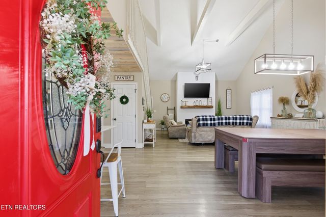 3401 Mountain Overlook Way, Sevierville, TN 37876