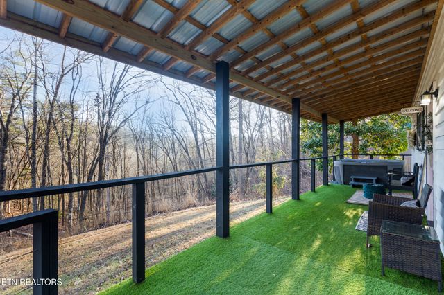 3401 Mountain Overlook Way, Sevierville, TN 37876