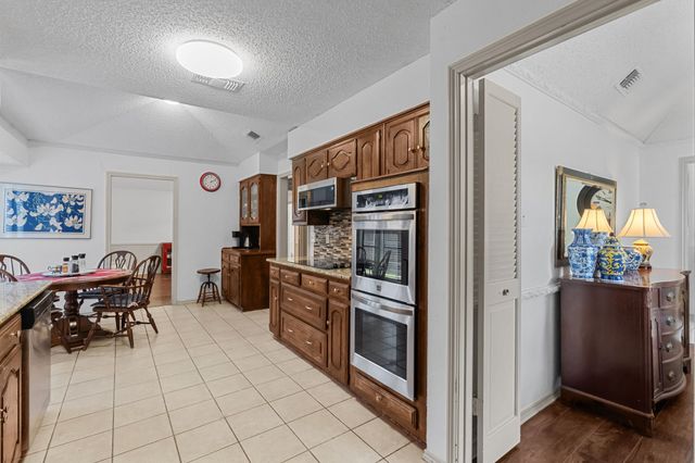 309 Faircrest Drive, Garland, TX 75040