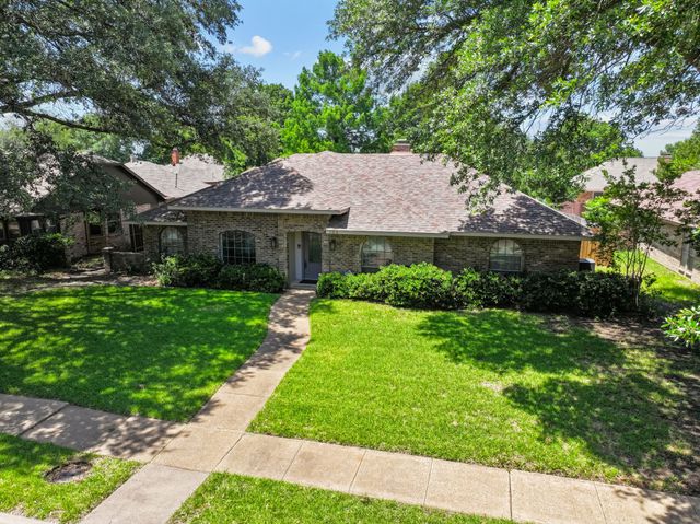 309 Faircrest Drive, Garland, TX 75040
