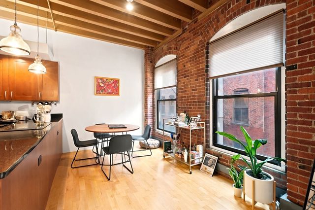 111 Beach 3-B, Boston, MA 02111
