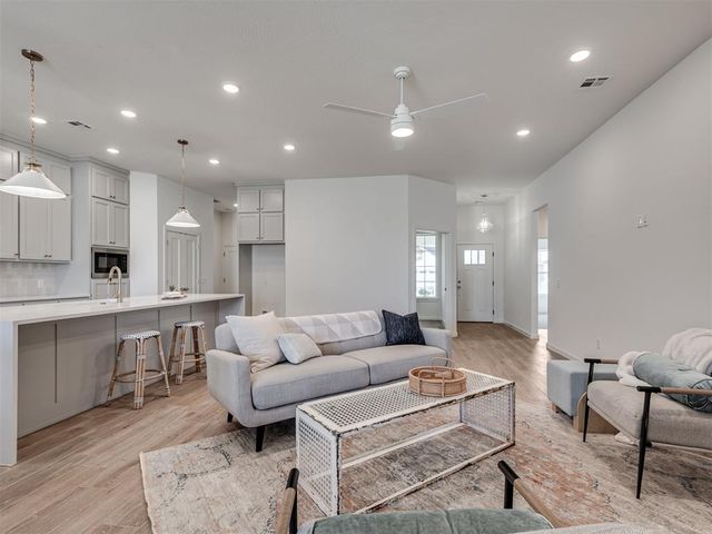 6513 NW 145th Street, Oklahoma City, OK 73142