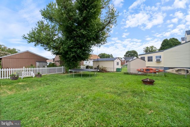 402 BAYSIDE DR, Baltimore, MD 21222