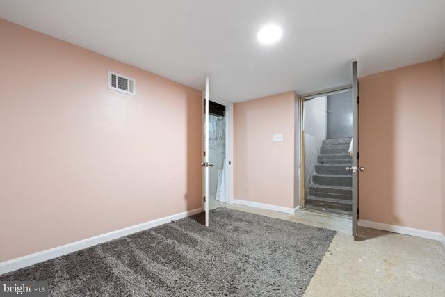 402 BAYSIDE DR, Baltimore, MD 21222