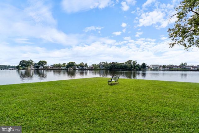 402 BAYSIDE DR, Baltimore, MD 21222
