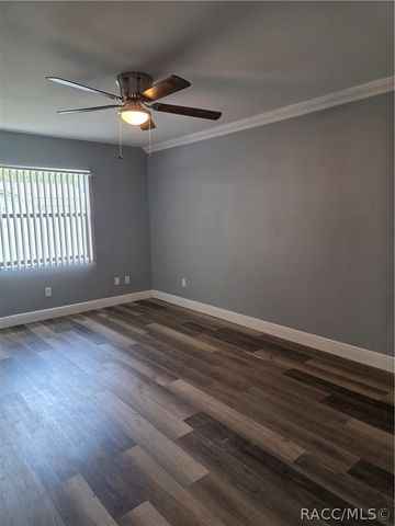 8219 W Trotter Lane, Homosassa, FL 34446