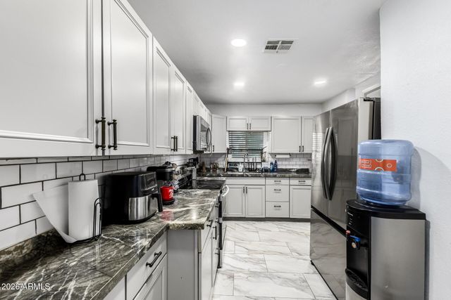 2339 W PIMA Street, Phoenix, AZ 85009