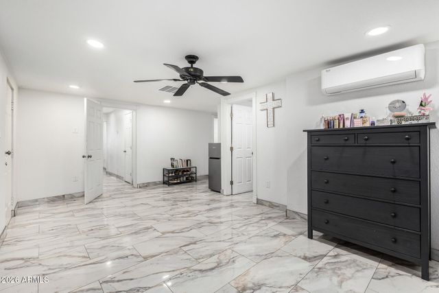 2339 W PIMA Street, Phoenix, AZ 85009