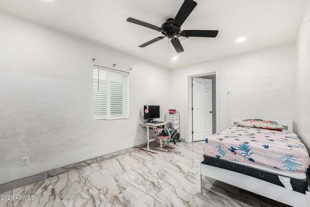 2339 W PIMA Street, Phoenix, AZ 85009