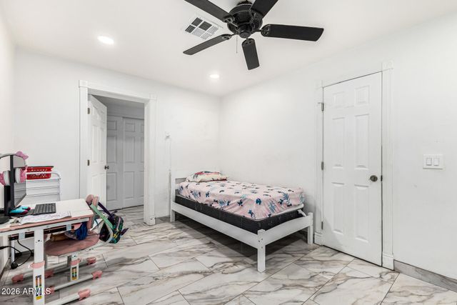 2339 W PIMA Street, Phoenix, AZ 85009