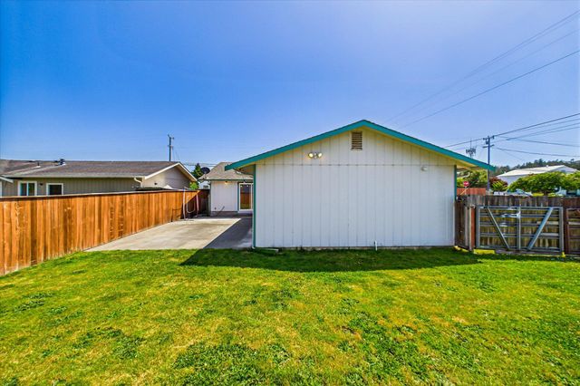 2393 Ohio Street, Myrtletown, CA 95501