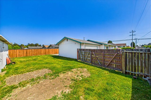 2393 Ohio Street, Myrtletown, CA 95501