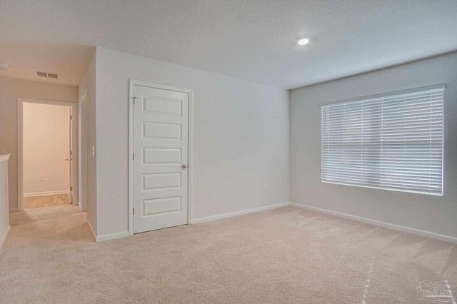 10589 Queens Gate Cir, Pensacola, FL 32506