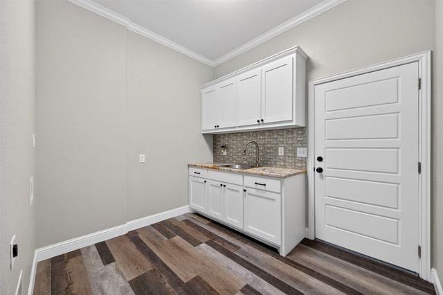 815 W Ball Street, Weatherford, TX 76086
