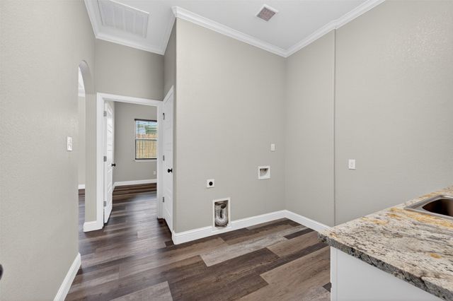 815 W Ball Street, Weatherford, TX 76086
