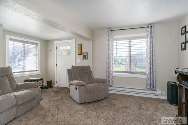 605 N 10th Avenue, Pocatello, ID 83201