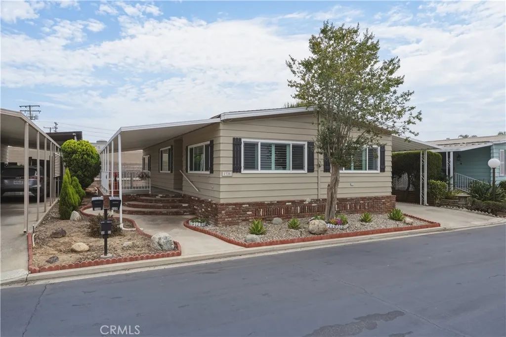 2320 Lake Glen 51, La Habra, CA 90631