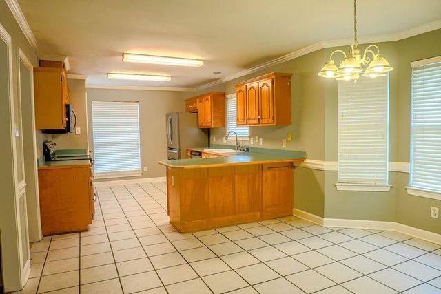 9978 Briarcliff Drive S, Mobile, AL 36608