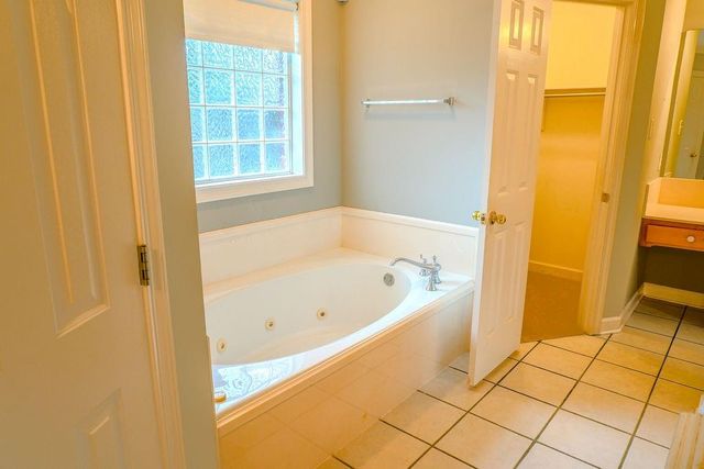 9978 Briarcliff Drive S, Mobile, AL 36608