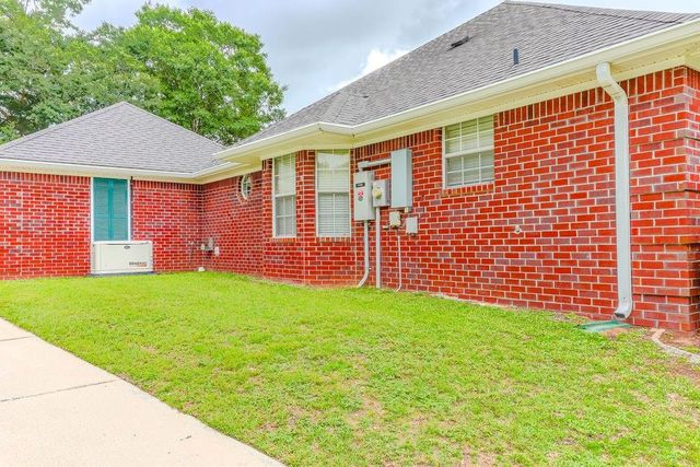 9978 Briarcliff Drive S, Mobile, AL 36608