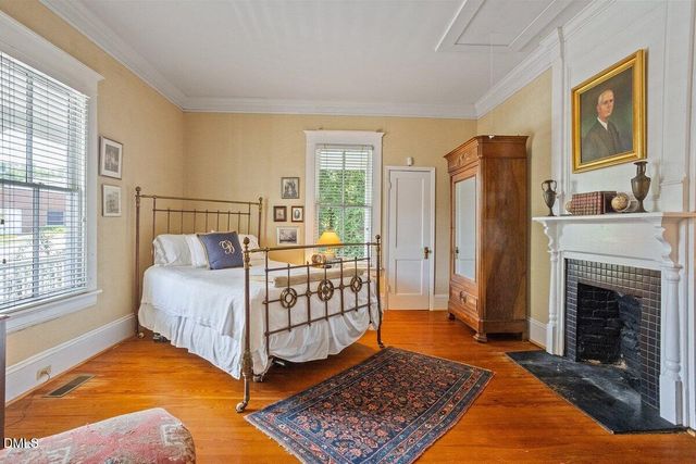 516 W Peace Street, Raleigh, NC 27603