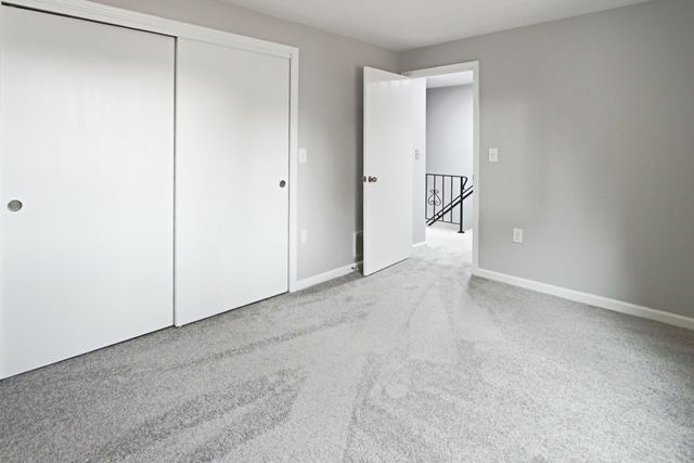 10 Killian Court, Merrimack, NH 03054