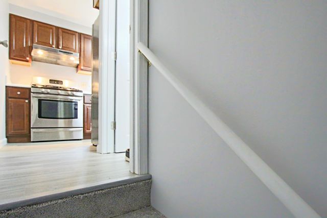 10 Killian Court, Merrimack, NH 03054