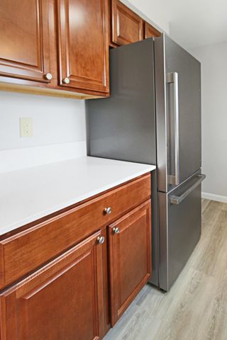 10 Killian Court, Merrimack, NH 03054