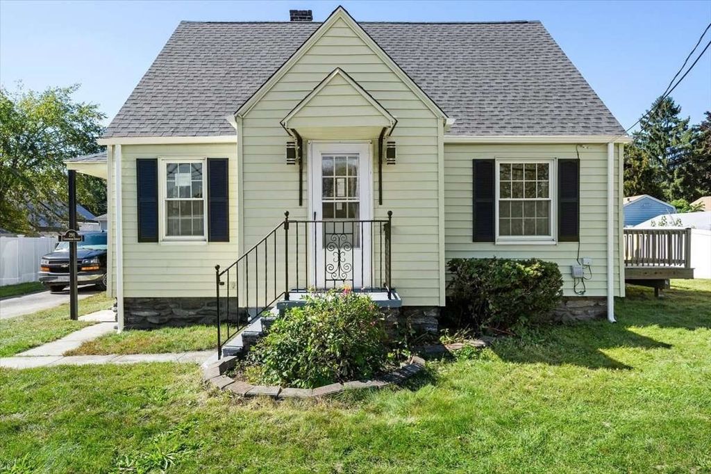 298 Greenwood St., Worcester, MA 01607