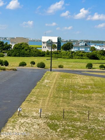 1400 E Fort Macon Road 313, Atlantic Beach, NC 28512