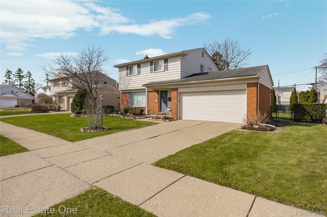 14061 Woodside Street, Livonia, MI 48154