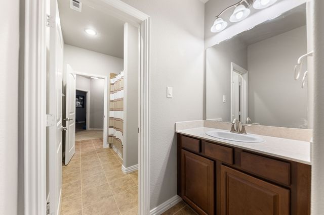 5176 Kerstyn Drive, Frisco, TX 75036