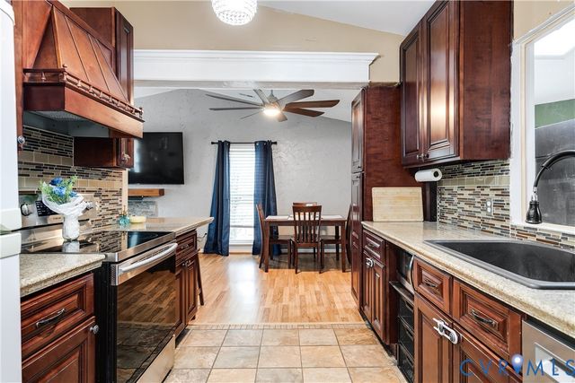 5702 Linda Rd, Sandston, VA 23150