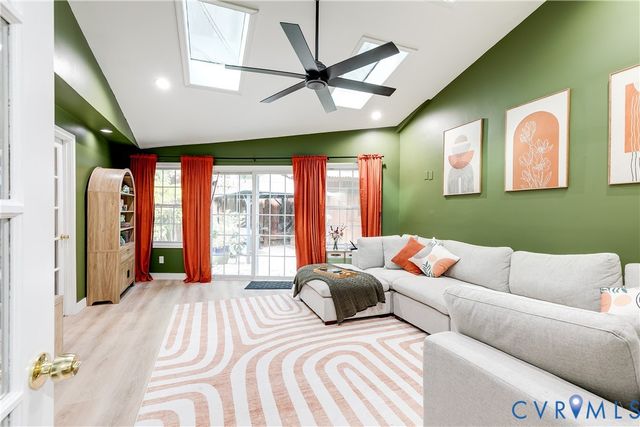 5702 Linda Rd, Sandston, VA 23150