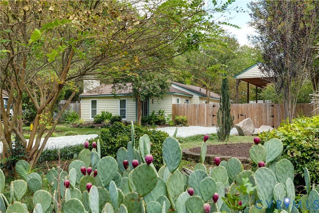 5702 Linda Rd, Sandston, VA 23150