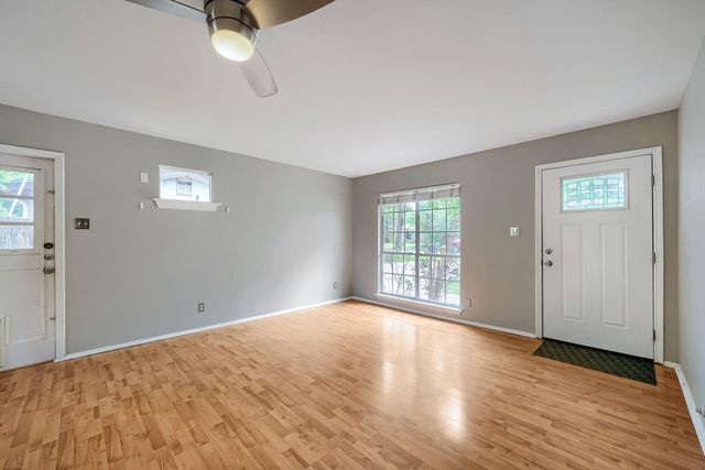 8308 Hathaway DR, Austin, TX 78757