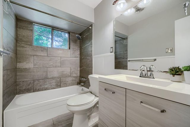 8308 Hathaway DR, Austin, TX 78757