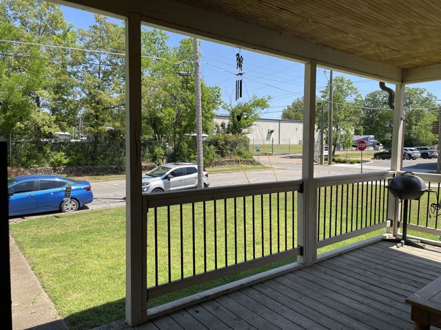 1510 E 16th St, Chattanooga, TN 37404