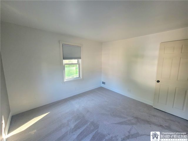 26 Hess Street, Jamestown, NY 14701