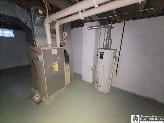 26 Hess Street, Jamestown, NY 14701