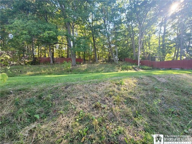 26 Hess Street, Jamestown, NY 14701