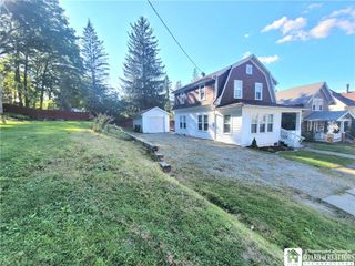 26 Hess Street, Jamestown, NY 14701