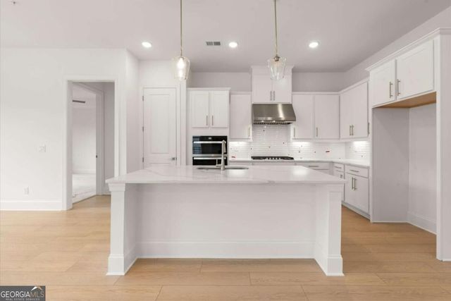 484 Fescue Court NW, Kennesaw, GA 30144