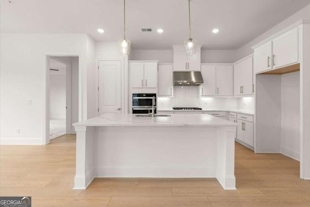 484 Fescue Court NW, Kennesaw, GA 30144