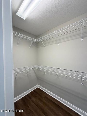 945 Norwood Village Lane, Maryville, TN 37801