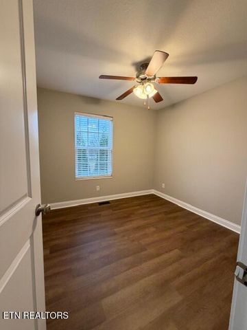 945 Norwood Village Lane, Maryville, TN 37801