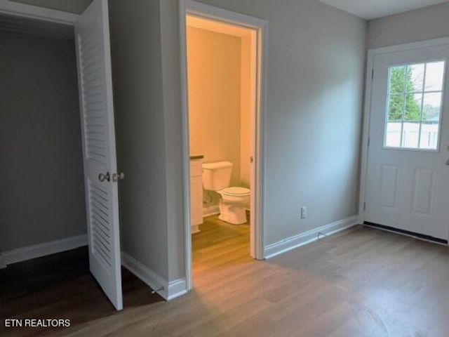 945 Norwood Village Lane, Maryville, TN 37801