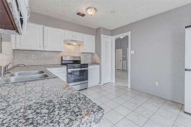 12702 Fern Forest Drive, Houston, TX 77044