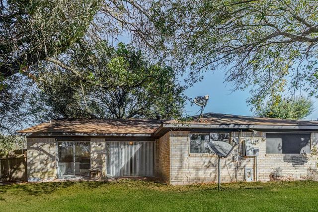 12702 Fern Forest Drive, Houston, TX 77044